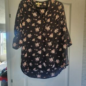 Wishful Park Black Floral Blouse Size XL Euc